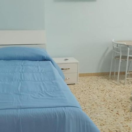 ナポリ Diana Bed & Breakfast エクステリア 写真